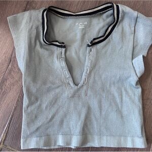 Never worn Urban Outfitters Out From Under Go For Gold Seamless Top